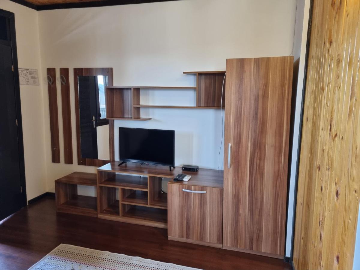 Trifon Zarezan Family Hotel กลาวาตาร์ตซิ ภายนอก รูปภาพ