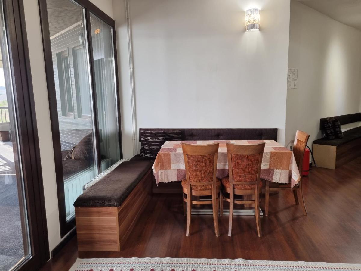Trifon Zarezan Family Hotel กลาวาตาร์ตซิ ภายนอก รูปภาพ